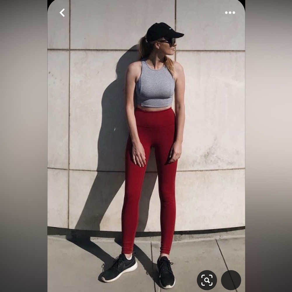 Lululemon Hot Bright Red leggings 🌶️ hot chilly